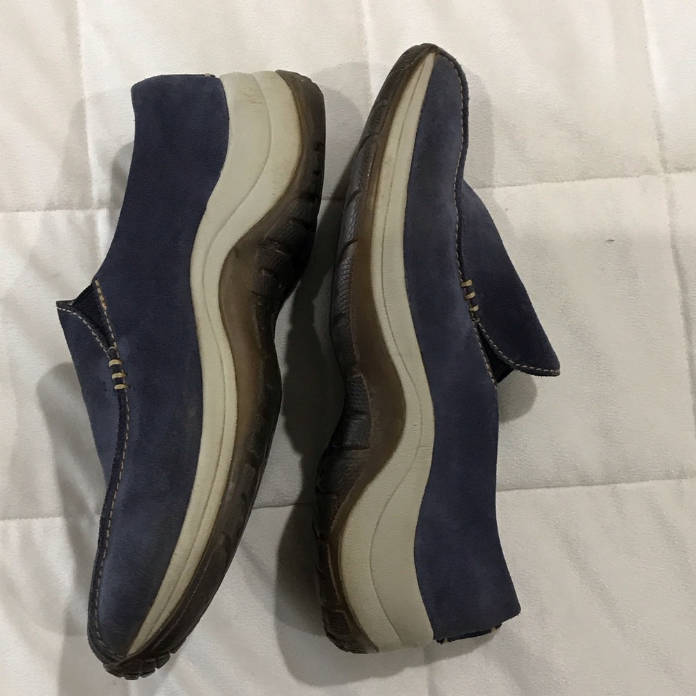 L.L. Bean Women's Primaloft Suede Blue Slip-On Loafers - Picture 6 of 6
